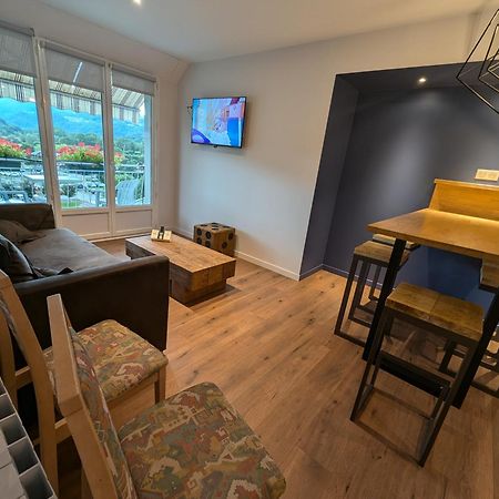 Logis Hotel Le Beau Site Chambon-sur-Lac Kültér fotó