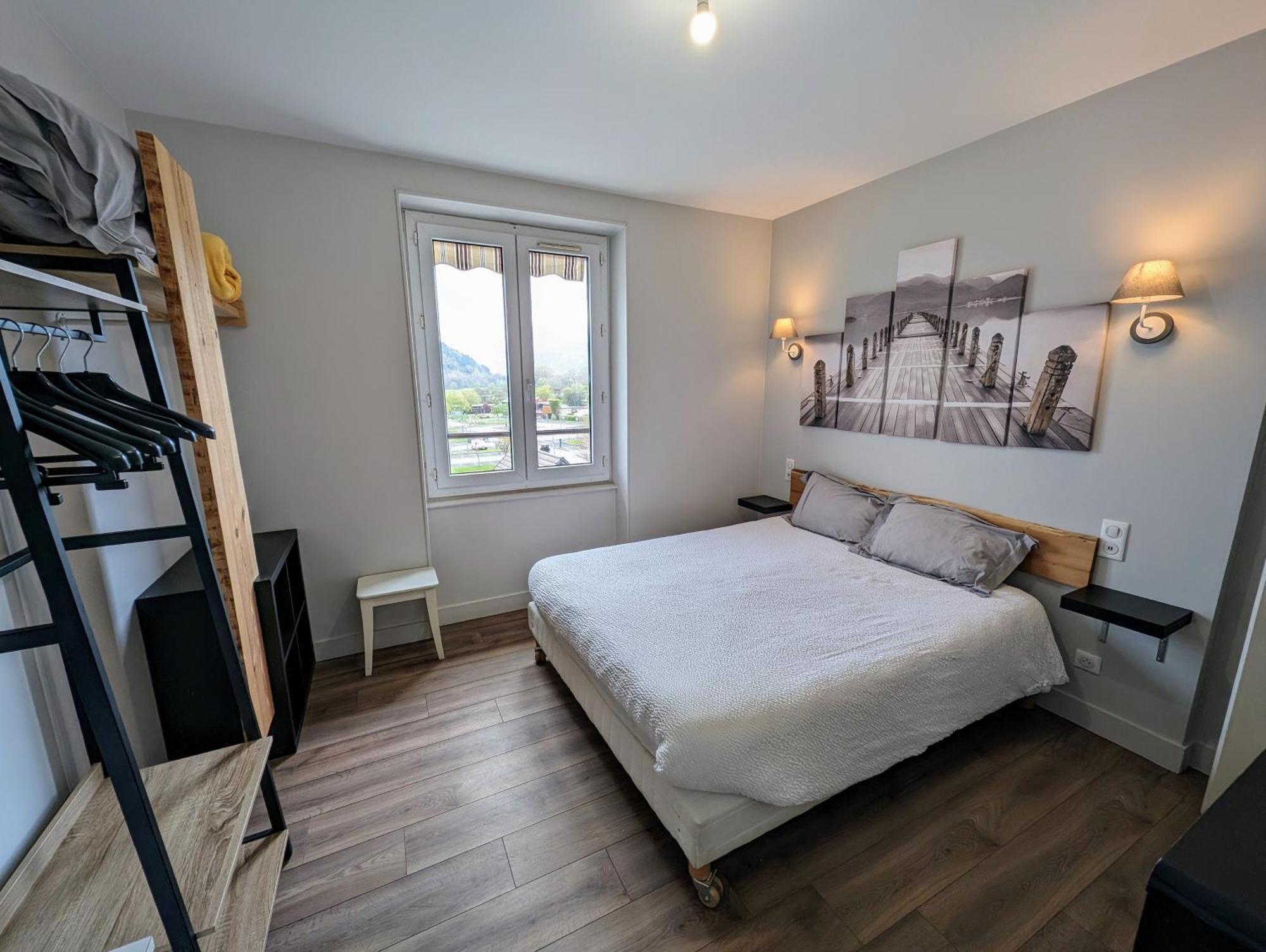 Logis Hotel Le Beau Site Chambon-sur-Lac Kültér fotó